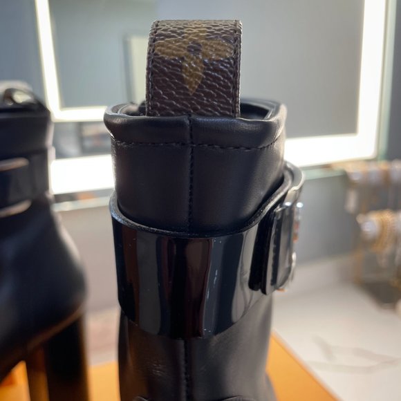 Louis Vuitton Star Trail Ankle Boot - Picture 4 of 10
